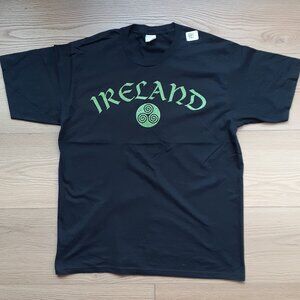 Ireland Triskelion Triple Spiral - New Large Black T-Shirt